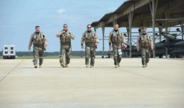 美军飞行员爆料视频最新